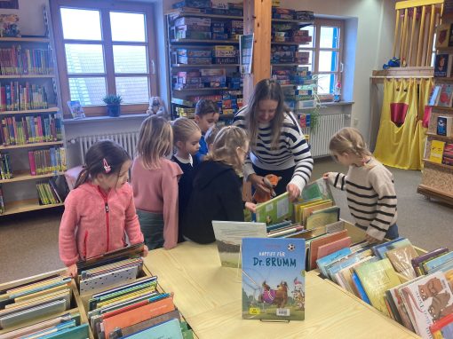 Die Vorschulkinder waren in der Bücherei